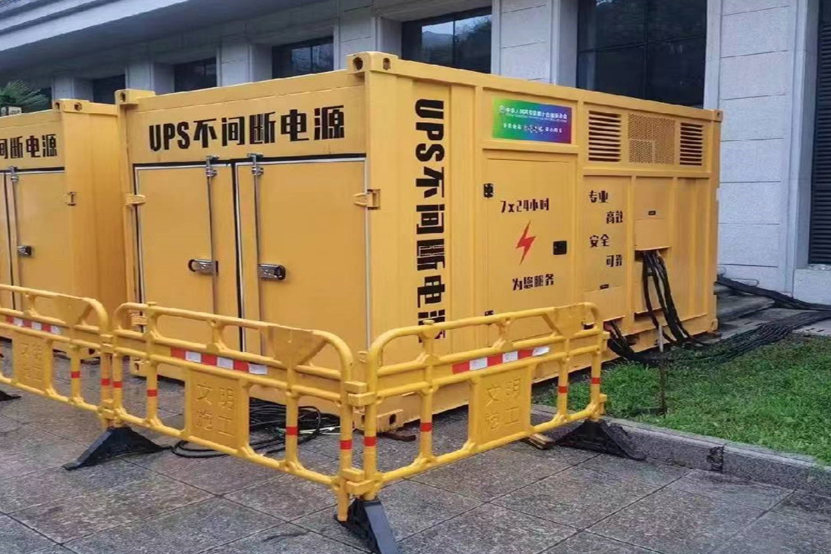 南宝镇发电机租赁施工现场